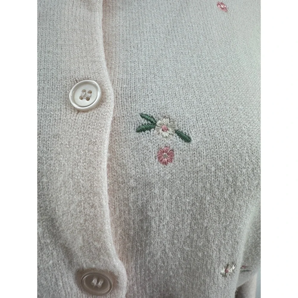 Riley & Rae Pink Floral Embroidered Cropped Cardigan Sweater XL Cottagecore - Picture 3 of 5